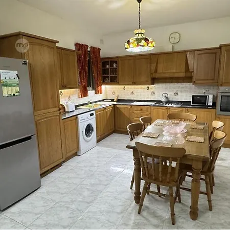 1br Sea-apartment * Birżebbuġa