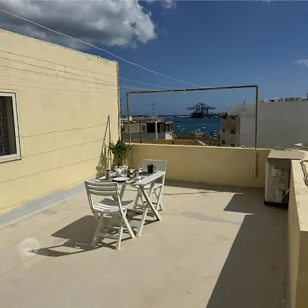 Apartament 1br Sea-apartment *